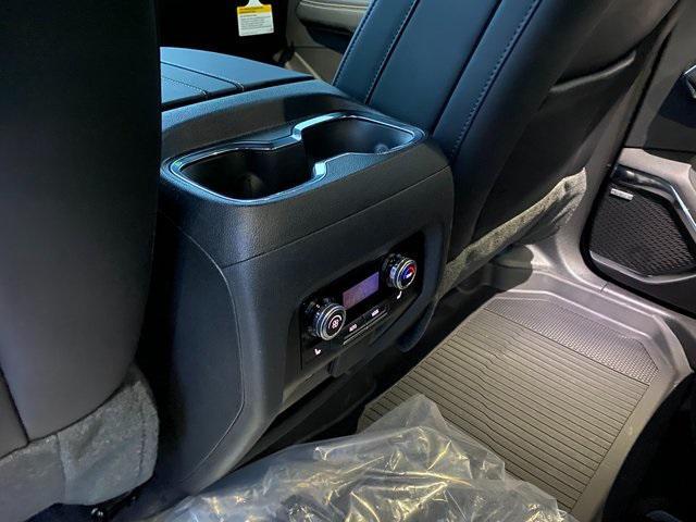 new 2026 GMC Acadia car, priced at $51,625