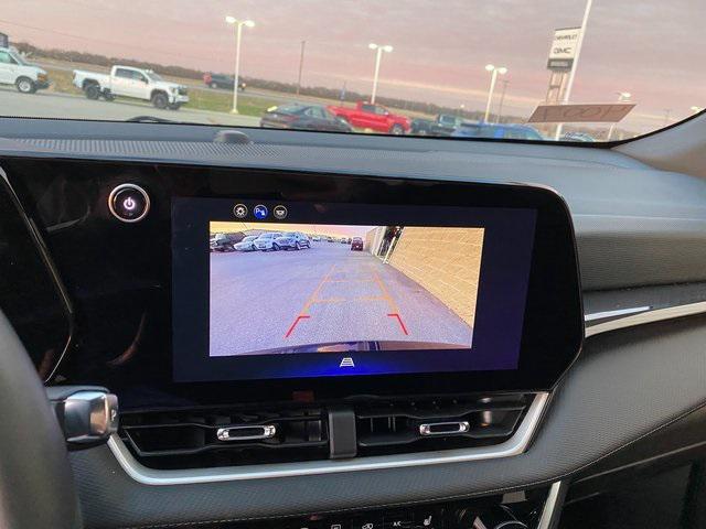 used 2025 Chevrolet Equinox car, priced at $26,580