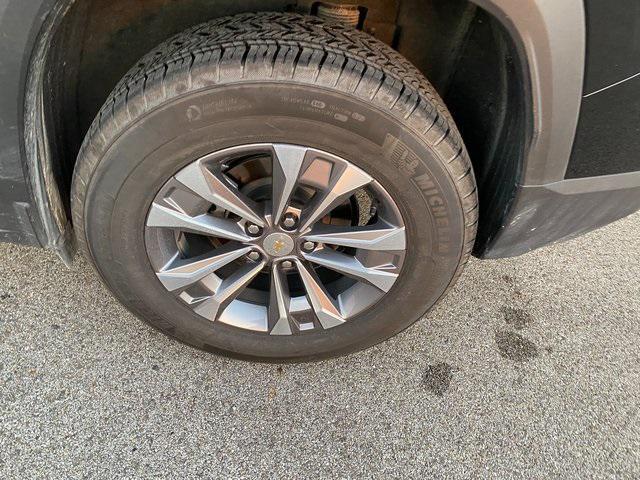 used 2025 Chevrolet Equinox car, priced at $26,580