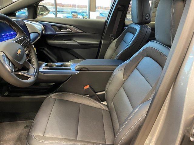 new 2026 Chevrolet Equinox EV car, priced at $43,295