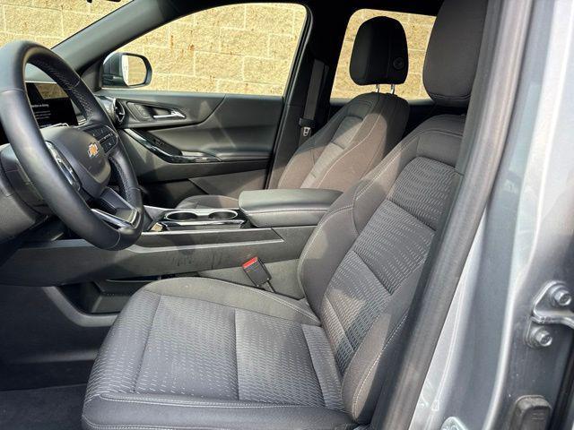 used 2025 Chevrolet Equinox car, priced at $28,405