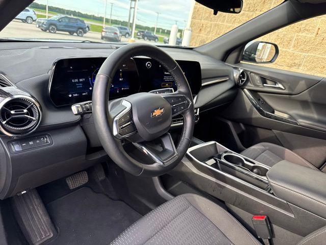 used 2025 Chevrolet Equinox car, priced at $28,405