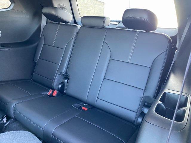 new 2026 GMC Acadia car, priced at $49,525