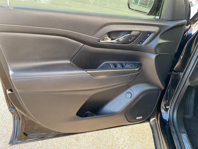 used 2023 GMC Acadia car, priced at $31,494