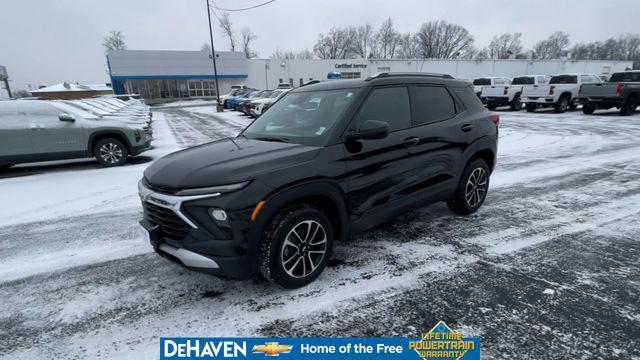 used 2025 Chevrolet TrailBlazer car, priced at $20,984