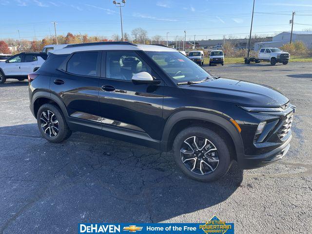 new 2025 Chevrolet TrailBlazer car, priced at $32,493