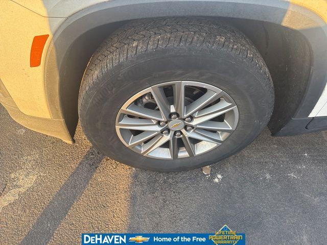 used 2023 Chevrolet Traverse car, priced at $30,842