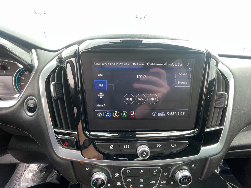 used 2020 Chevrolet Traverse car, priced at $18,848