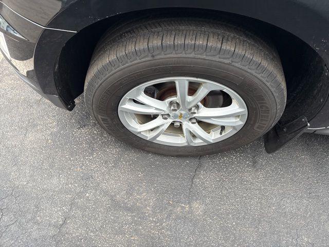 used 2017 Chevrolet Equinox car, priced at $11,814