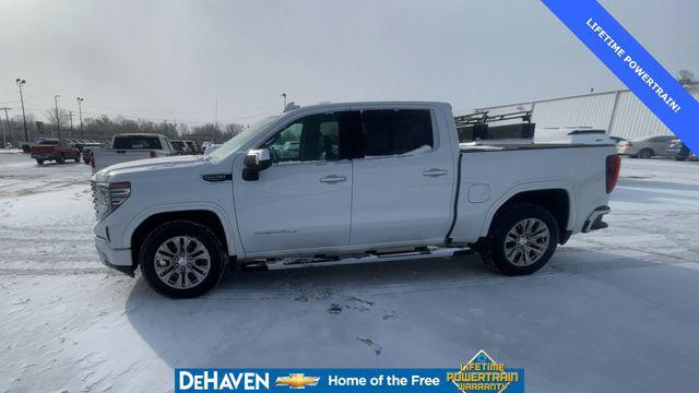 used 2023 GMC Sierra 1500 car, priced at $42,452