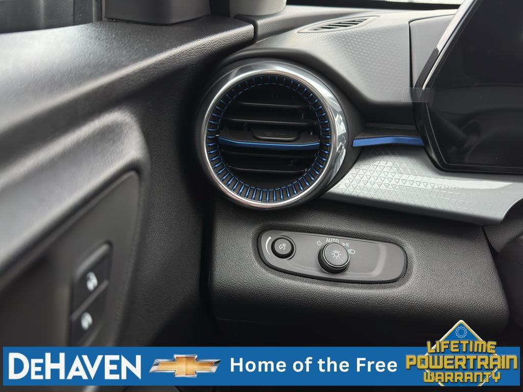 new 2026 Chevrolet Trax car, priced at $25,494