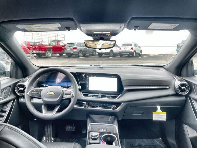 new 2026 Chevrolet Equinox car, priced at $31,804