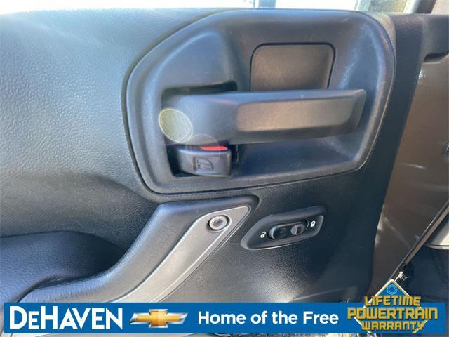 used 2015 Jeep Wrangler Unlimited car, priced at $11,731