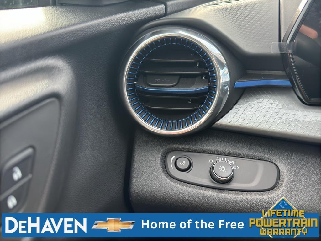 new 2026 Chevrolet Trax car, priced at $25,466