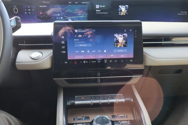 used 2025 Lincoln Nautilus car, priced at $57,988