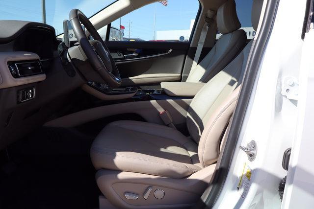 used 2023 Lincoln Nautilus car, priced at $34,490