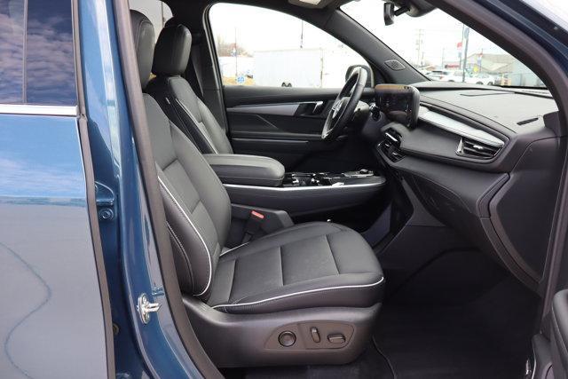 used 2025 Buick Enclave car, priced at $35,990