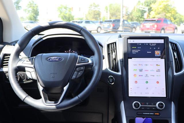 2023 Black Ford Edge