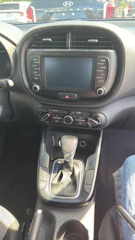 used 2021 Kia Soul car, priced at $13,999