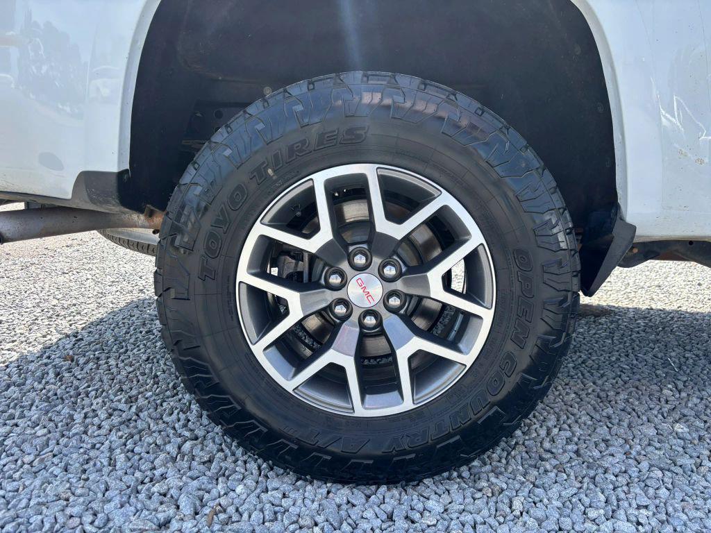 used 2022 GMC Canyon car, priced at $26,599