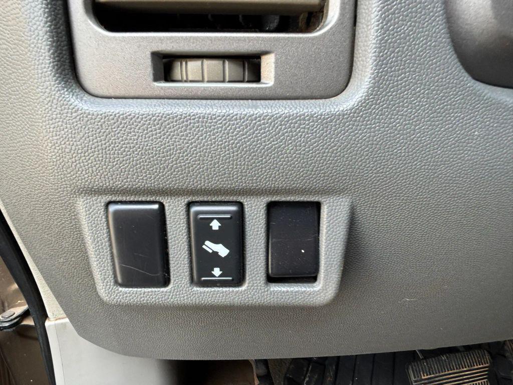used 2004 Nissan Titan car, priced at $5,980