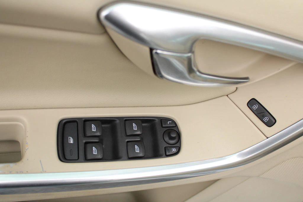 used 2016 Volvo S60 car, priced at $11,999