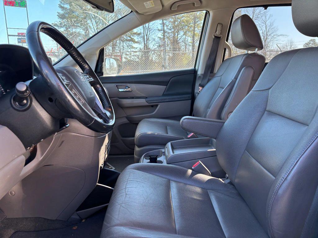 used 2016 Honda Odyssey car, priced at $17,950
