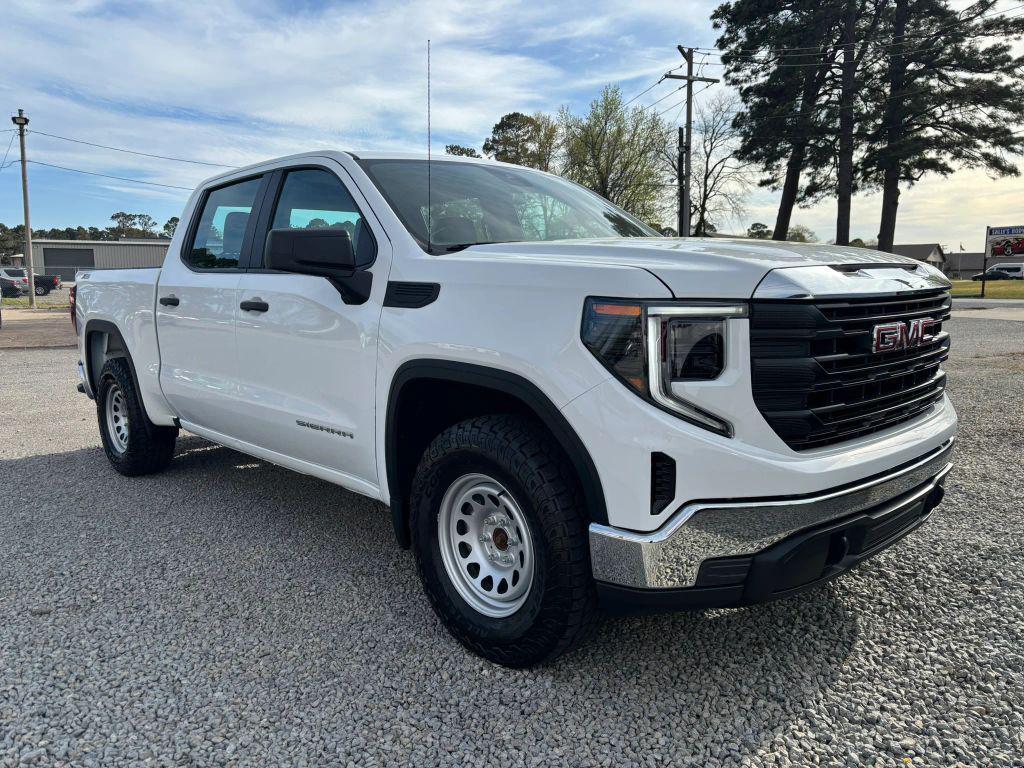 used 2023 GMC Sierra 1500 car, priced at $29,900