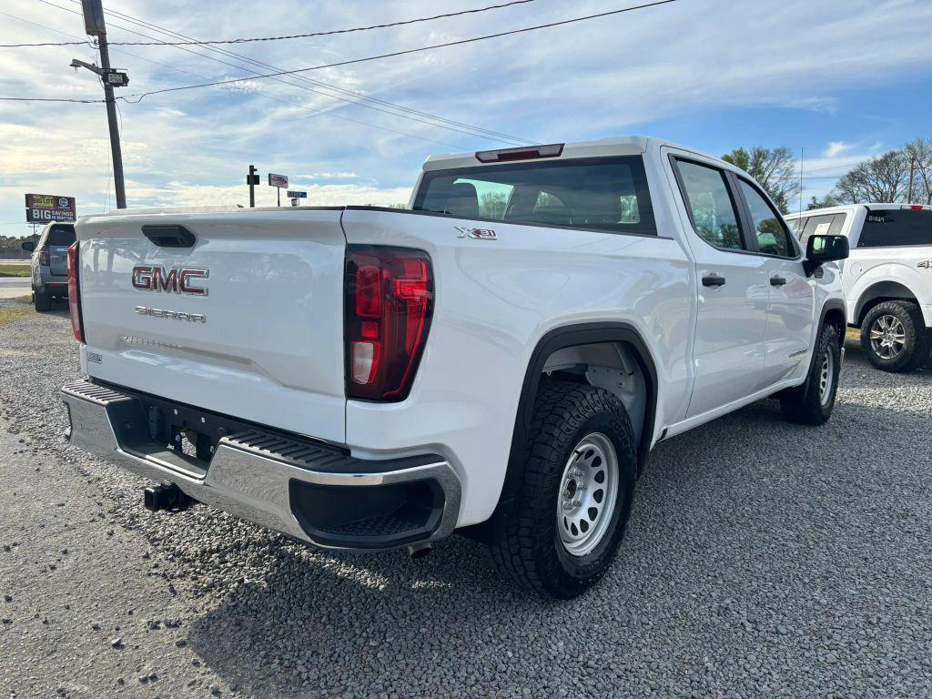 used 2023 GMC Sierra 1500 car, priced at $29,900