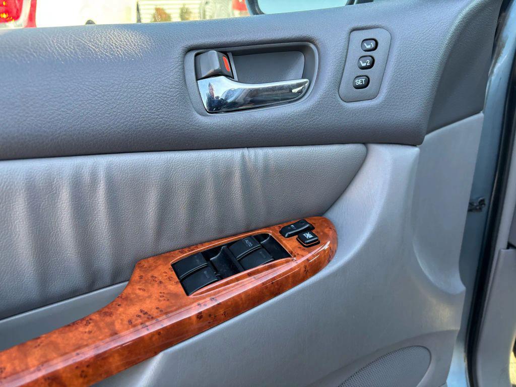 used 2009 Toyota Sienna car, priced at $9,999