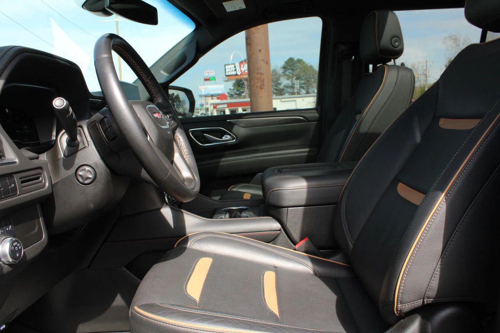 used 2022 GMC Yukon car, priced at $35,799