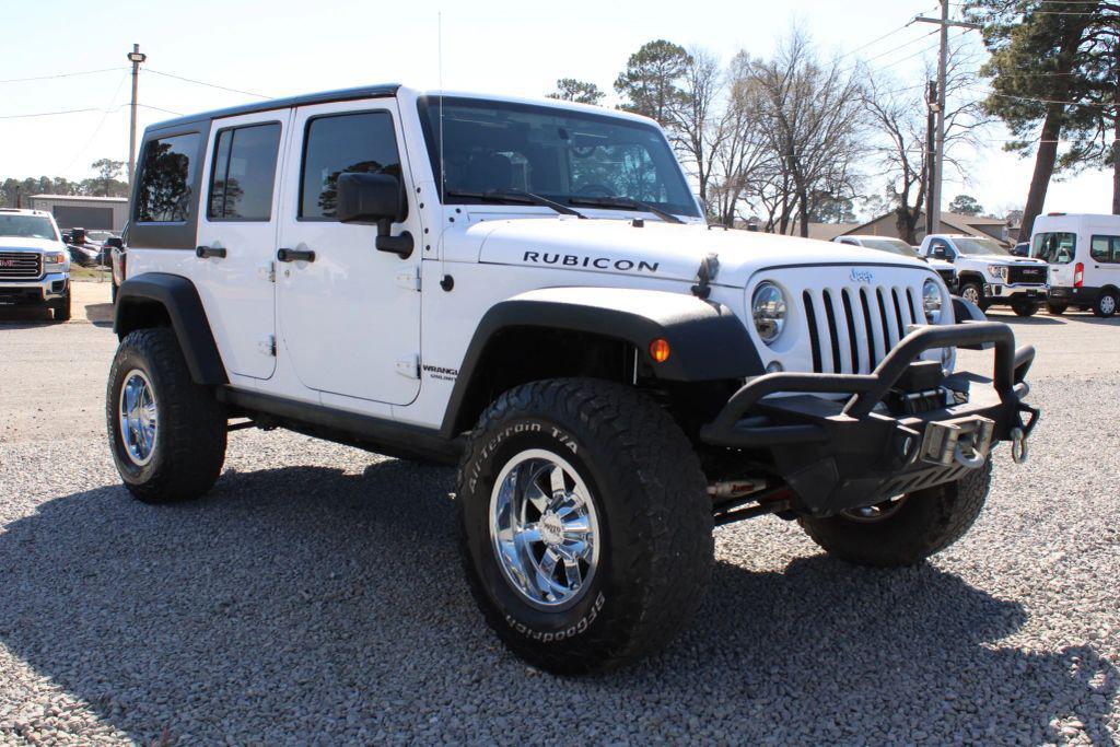 used 2015 Jeep Wrangler Unlimited car, priced at $19,999