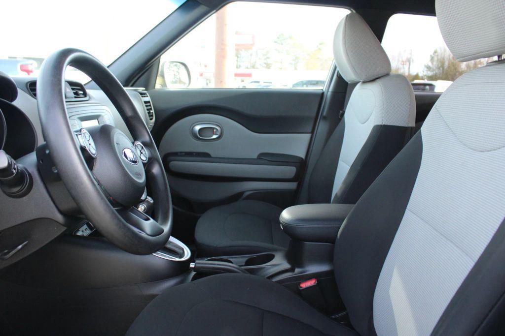 used 2014 Kia Soul car, priced at $10,999