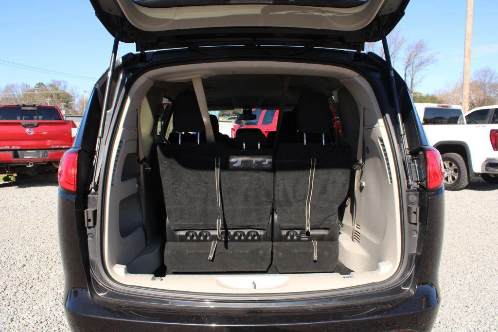 used 2017 Chrysler Pacifica car, priced at $12,995