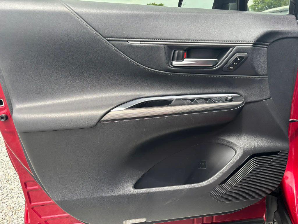 used 2021 Toyota Venza car, priced at $20,877