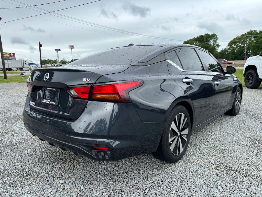 used 2022 Nissan Altima car, priced at $17,900