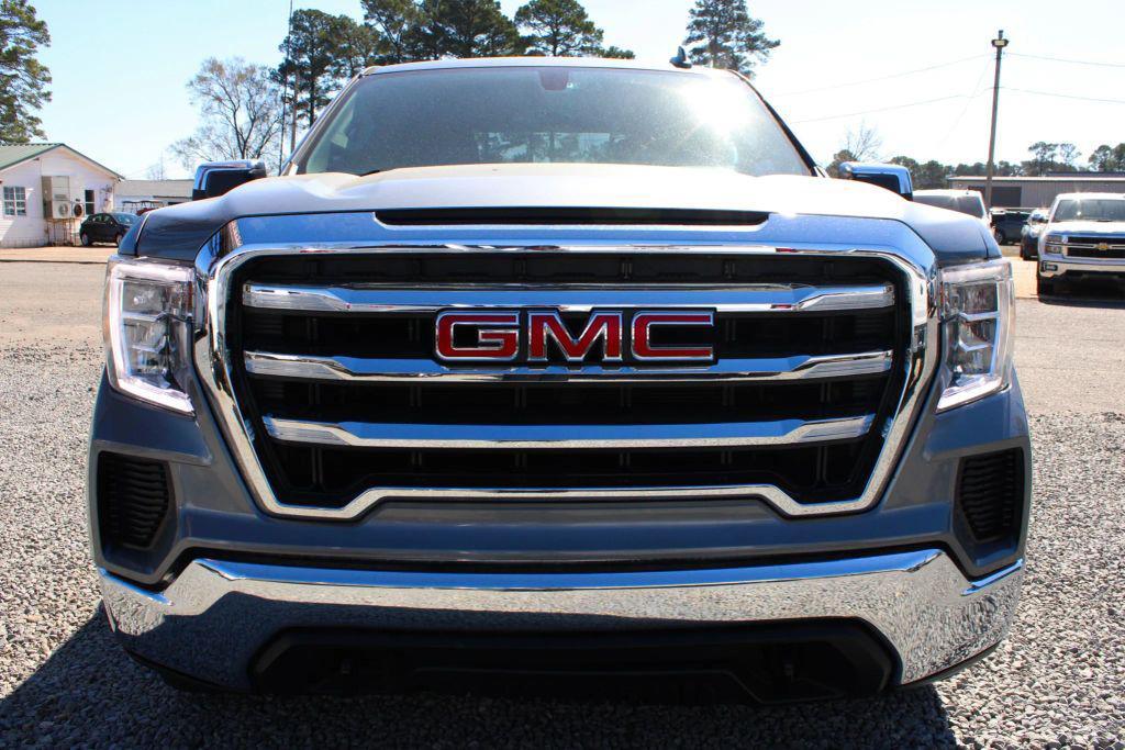 used 2022 GMC Sierra 1500 car, priced at $27,999