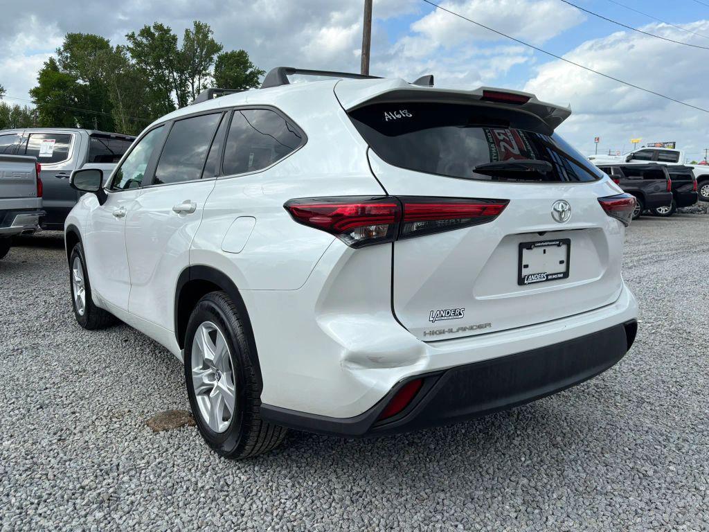 used 2023 Toyota Highlander car, priced at $30,900