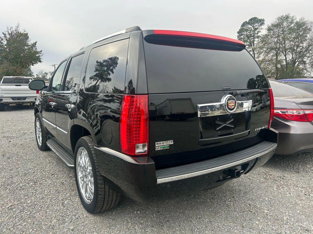 used 2011 Cadillac Escalade car, priced at $11,999