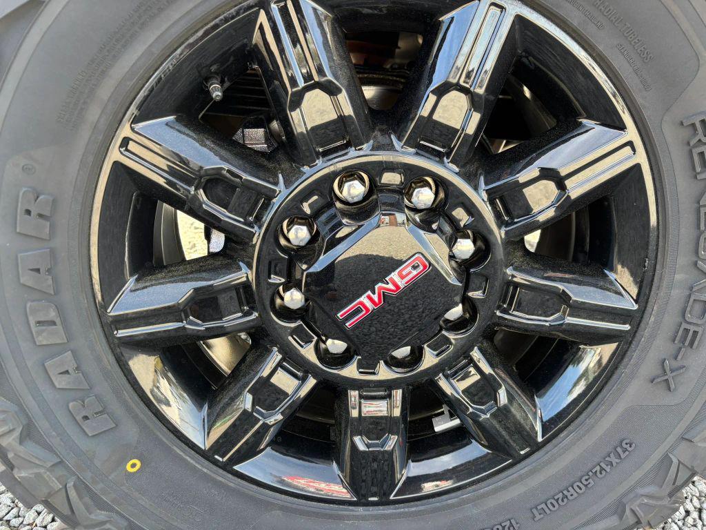 used 2024 GMC Sierra 2500 car, priced at $76,799