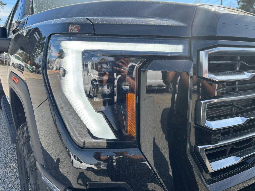 used 2024 GMC Sierra 2500 car, priced at $76,799
