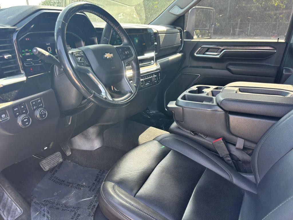 used 2024 Chevrolet Silverado 2500 car, priced at $50,999
