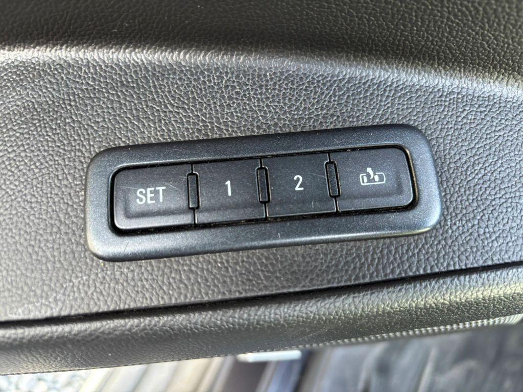 used 2015 Chevrolet Suburban car, priced at $10,800