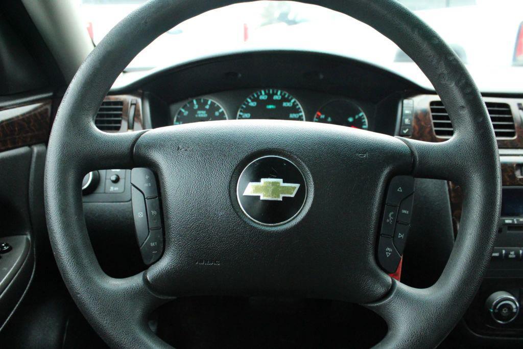 used 2016 Chevrolet Impala Limited car, priced at $8,900