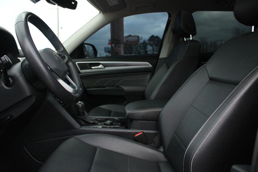 used 2021 Volkswagen Atlas car, priced at $18,999