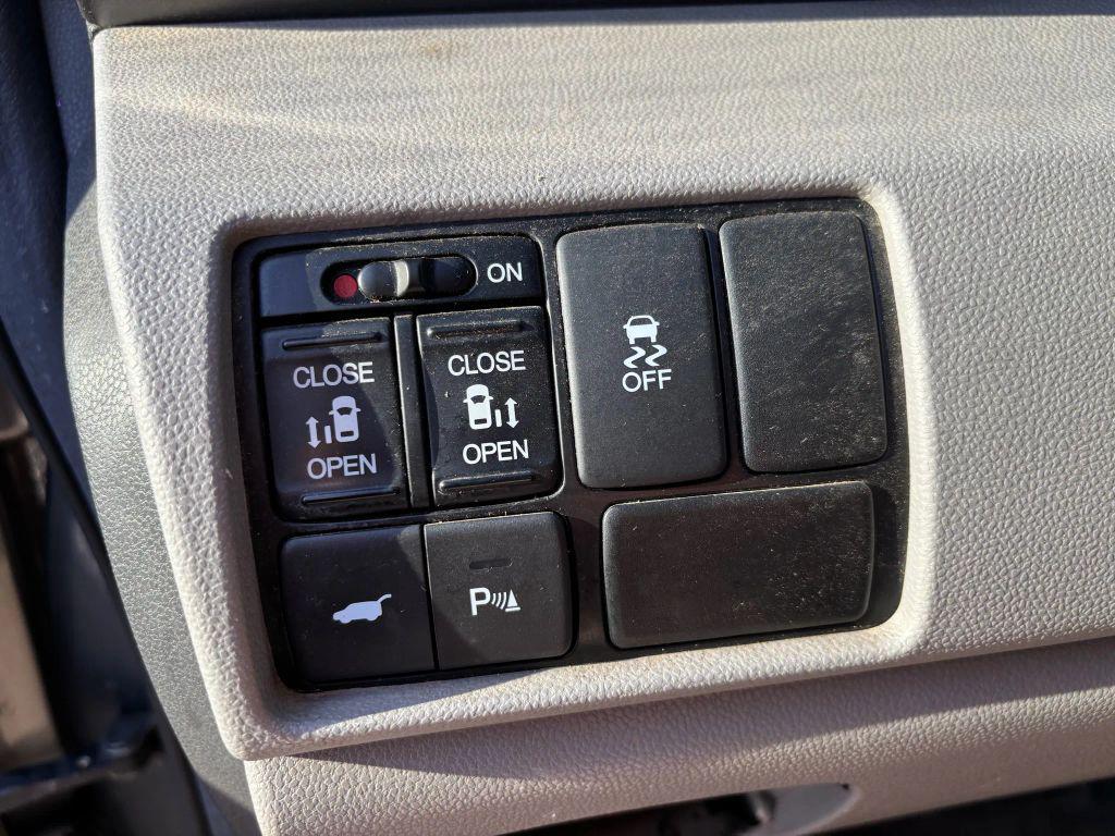 used 2012 Honda Odyssey car, priced at $11,900