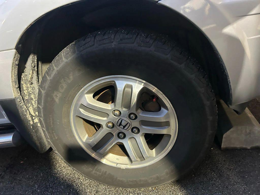 used 2004 Honda Pilot car, priced at $3,999