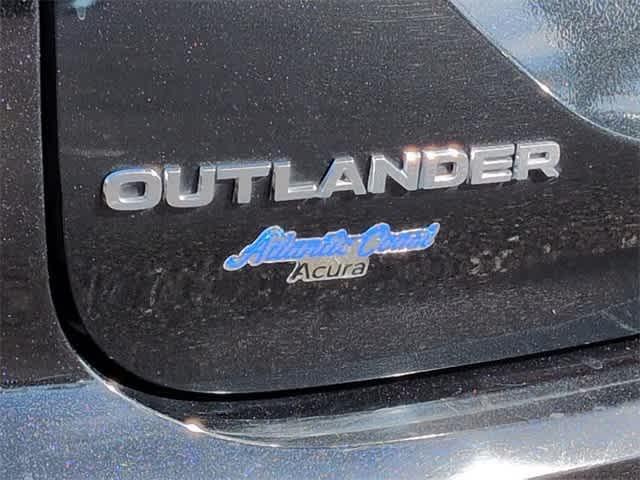 used 2024 Mitsubishi Outlander car, priced at $21,995