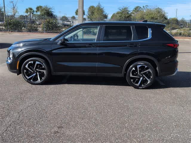 used 2024 Mitsubishi Outlander car, priced at $21,995