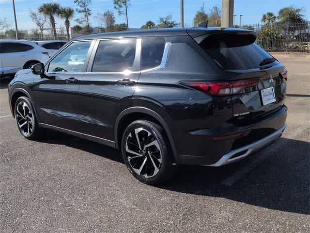 used 2024 Mitsubishi Outlander car, priced at $21,995